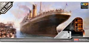 Academy 1/700 Scale RMS Titanic - 14214